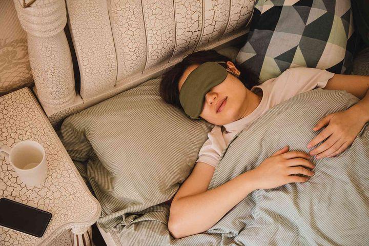 Giờ Đi Ngủ Lý Tưởng Cho Sức Khỏe: Ngủ Sớm Để Tăng Cường Sức Khỏe